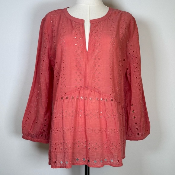 Ann Taylor LOFT Coral Pink Eyelet Peplum Blouse Cotton Blend Womens Size Medium - Picture 1 of 10